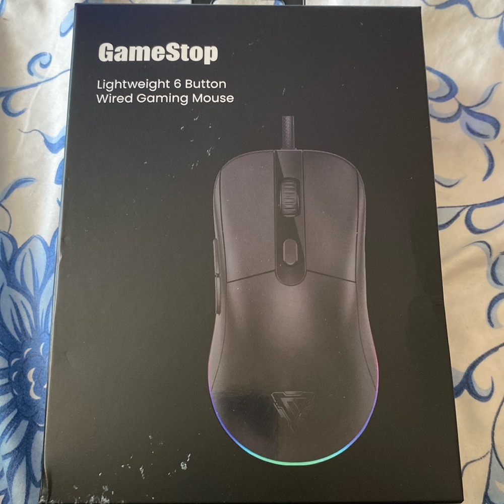 GameStop Lightweight six button wired gaming mouse